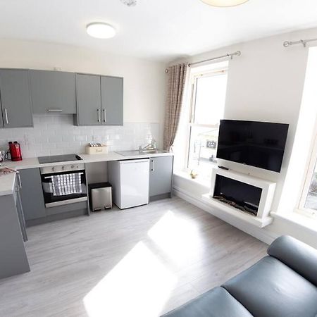 Unit 2 Island View Apartments With Stunning Harbour View Cobh Exterior foto