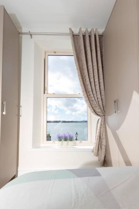 Unit 2 Island View Apartments With Stunning Harbour View Cobh Exterior foto